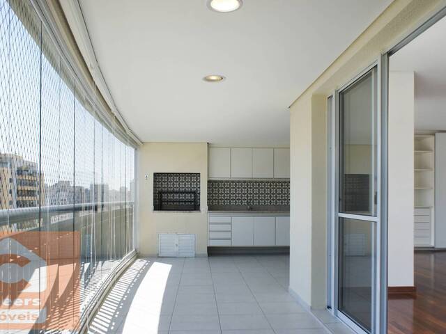 #245 - Apartamento para Venda em São Paulo - SP