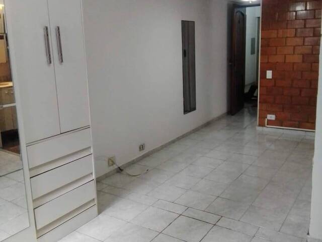 #710 - Apartamento para Venda em São Paulo - SP - 3