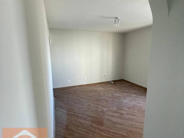 #735 - Apartamento para Venda em São Paulo - SP - 2