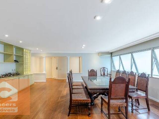 Venda em Jardim Paulista - São Paulo