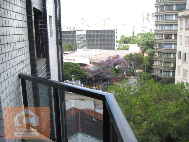 Apartamento à venda e aluguel com 2 quartos, 90m² - Foto 1