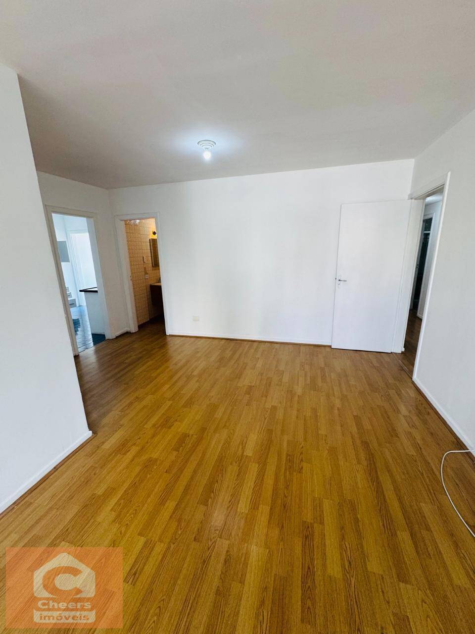 Apartamento à venda e aluguel com 3 quartos, 132m² - Foto 2