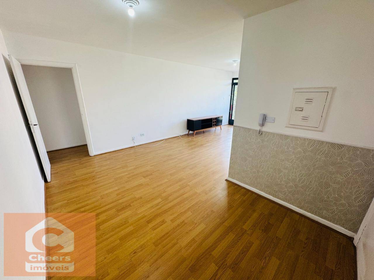 Apartamento à venda e aluguel com 3 quartos, 132m² - Foto 1