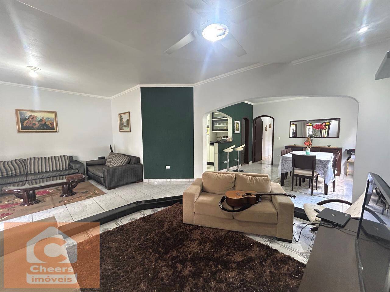 Casa, 4 quartos, 190 m² - Foto 2