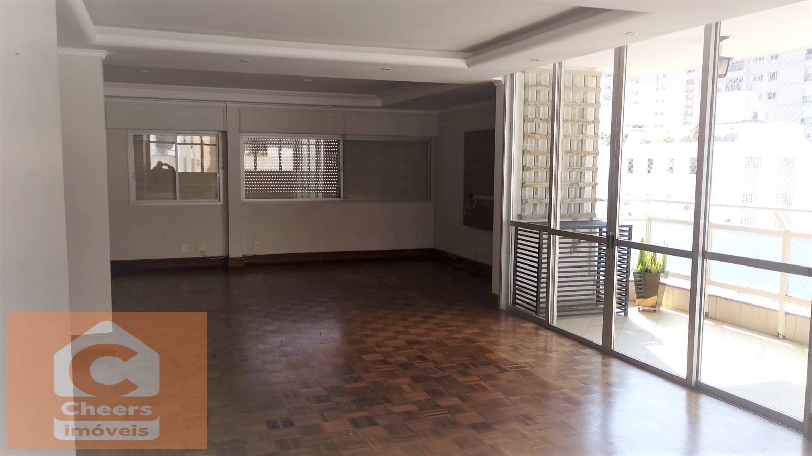 Apartamento, 3 quartos, 227 m² - Foto 2