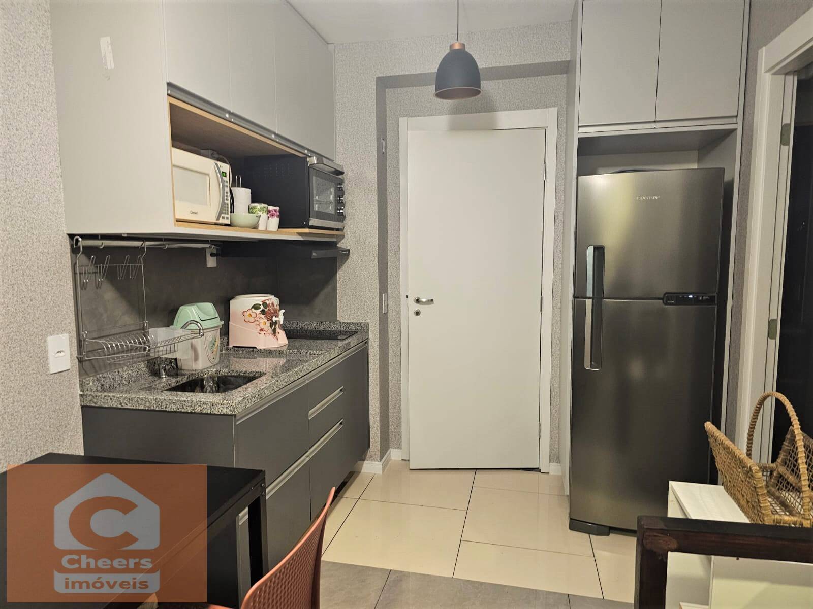 Apartamento, 1 quarto, 33 m² - Foto 2