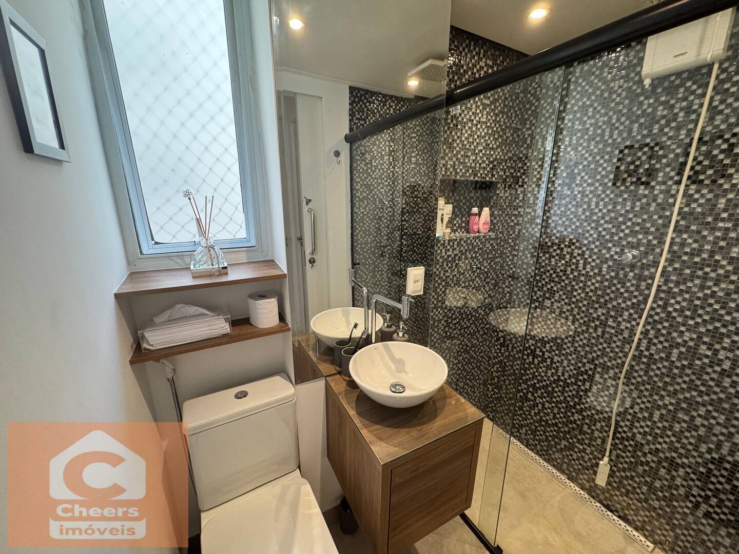 Apartamento à venda e aluguel com 2 quartos, 74m² - Foto 10