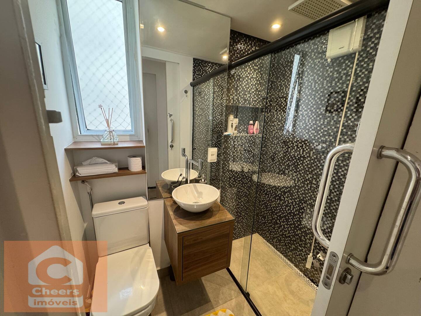 Apartamento à venda e aluguel com 2 quartos, 74m² - Foto 24